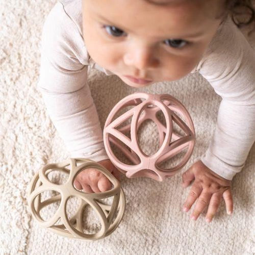 Little Dutch Grijpbal - Roze - Essentials